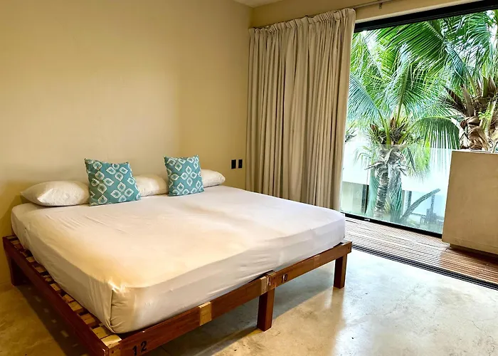 Moonshine Tulum Hotel & Hostel